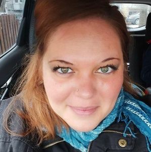 Meet your Posher, Viviane